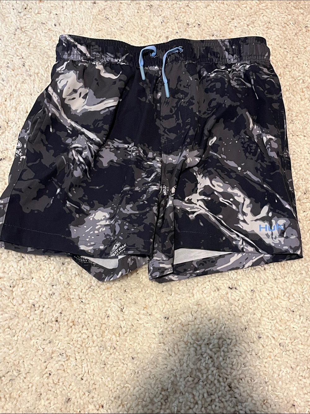 Huk Men’s Black & Gray Camo Athletic Shorts